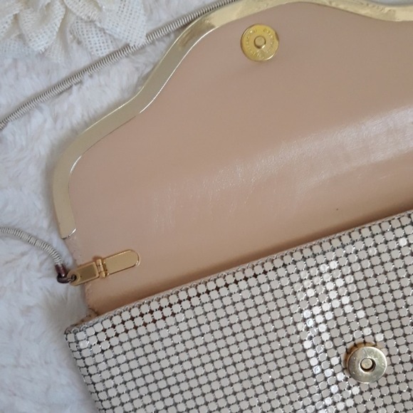 Vintage Flora Metal Mesh Clutch Purse - Picture 4 of 8